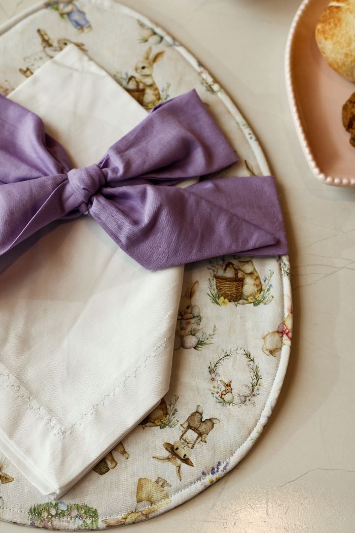 JOGO AMERICANO FORMATO OVO COM GUARDANAPO